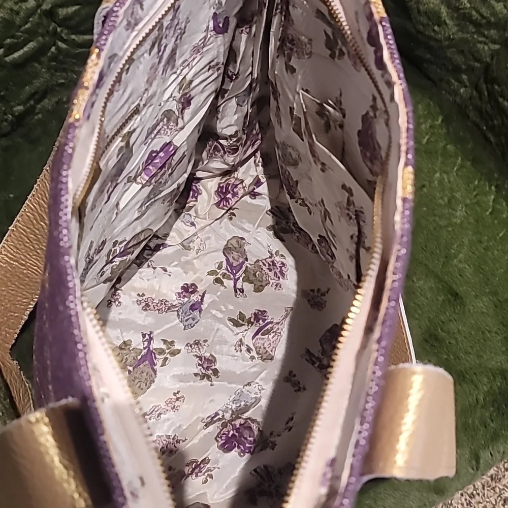 Viajera Imports Geometric Purple And Gold Tote with Metallic Pattern